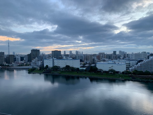 川面に映る空「呆れ果てた時」