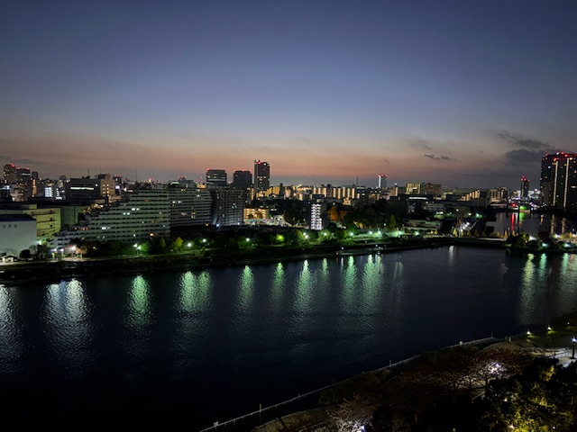 夜明けは6時33分「完璧」