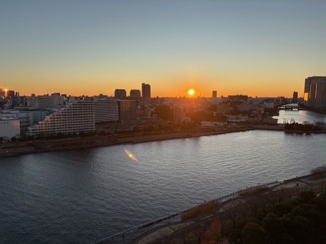 パワフルで温かい朝陽「諦めない」